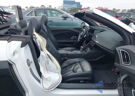 2022 Audi R8 Spyder V10 Performance Rwd S Tronic z USA, uszkodzony, nr VIN WUACECFX6N7901007